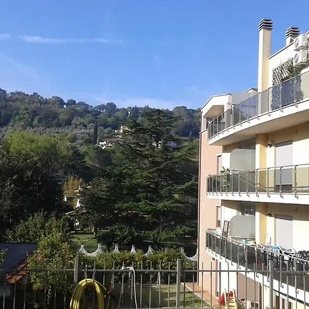 Belvedere Valenza Lägenhet Terni